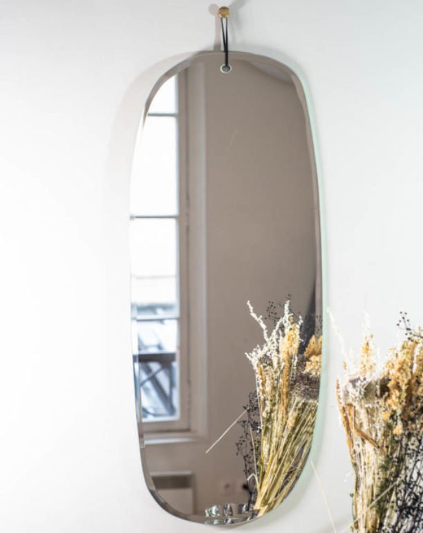 miroir-artisanal-biseaute-long-cesar-cuir-miroir-decoration-maison-interieur-design-salon-cesar