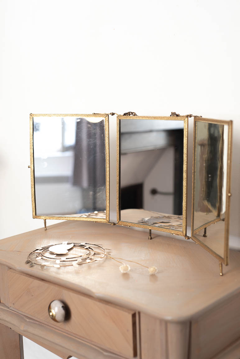 miroir-triptyque-romantique-miroir-metal-dore-ancien-decoration-maison-interieur-design-salon-melisien