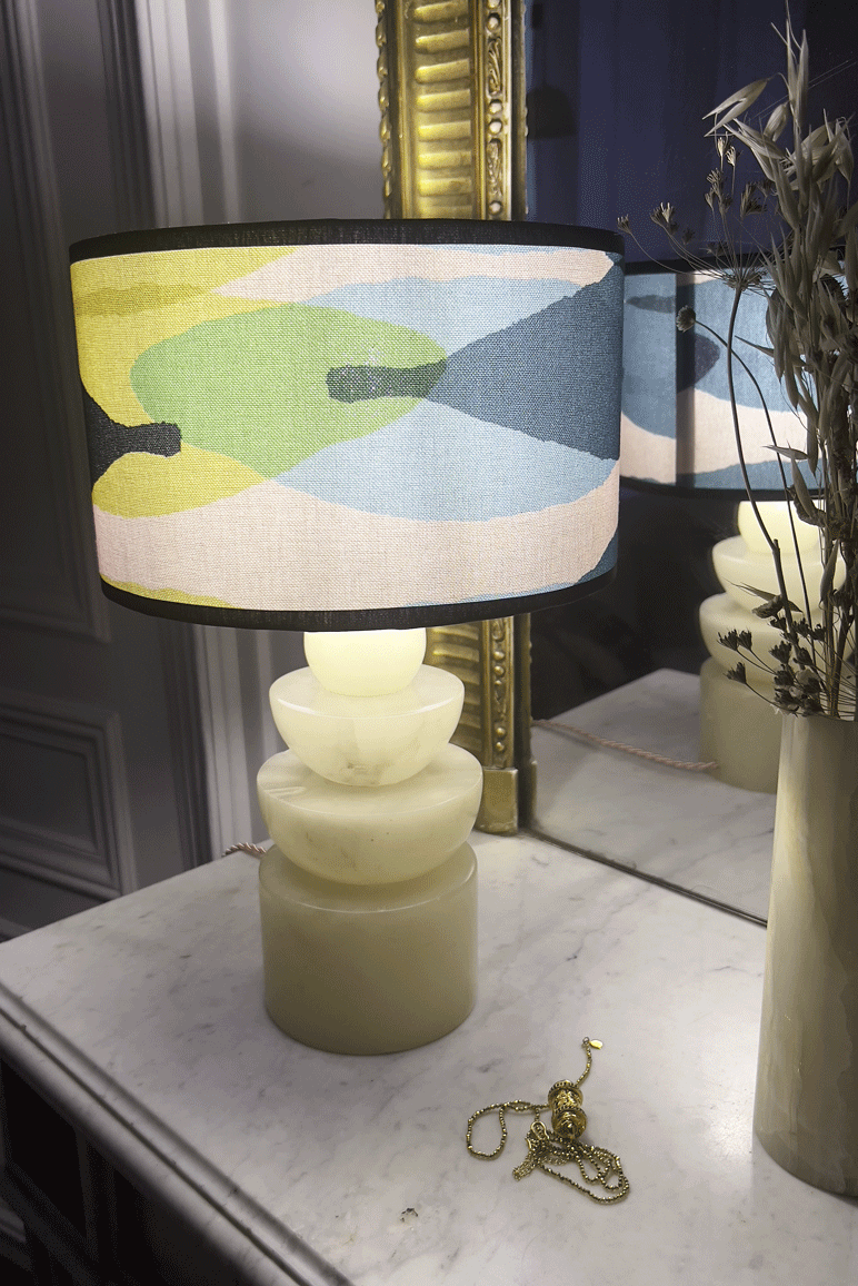 lampe-abat-jour-robertleheros-marbre-ancien-decoration-maison-interieur-design-salon-annabelle